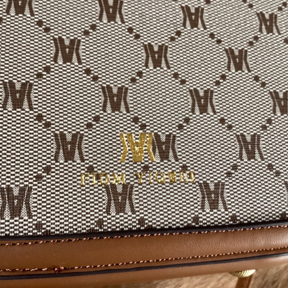 FIDM YIQBEI Monogram Round Crossbody Handbag - Picture 8 of 11